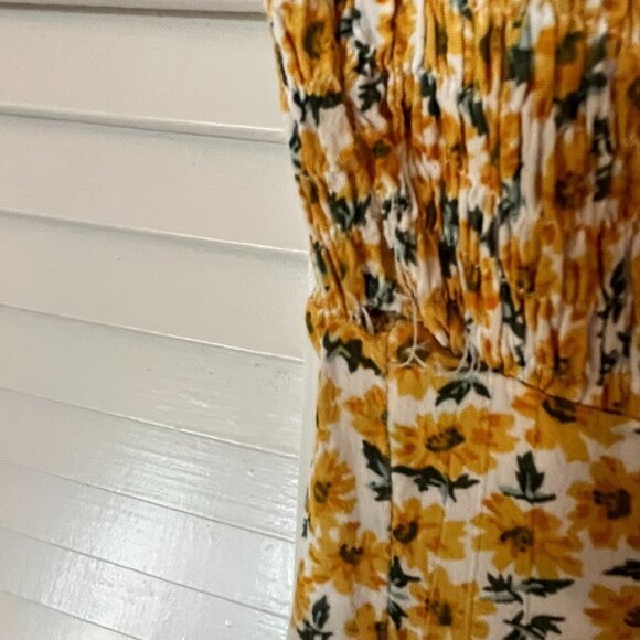 Faithfull The Brand Della Jumpsuit yellow floral cap sleeve 4 smocking small - Picture 9 of 12